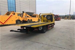 萝北非事故拖车