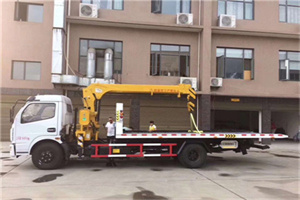 萝北附近汽车轮胎更换