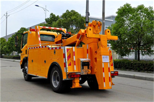 萝北高速路拖车费